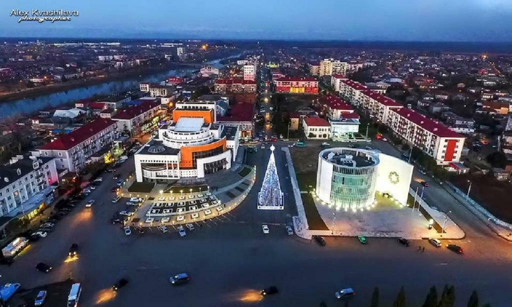 Temuriroom Pʼotʼi Dış mekan fotoğraf